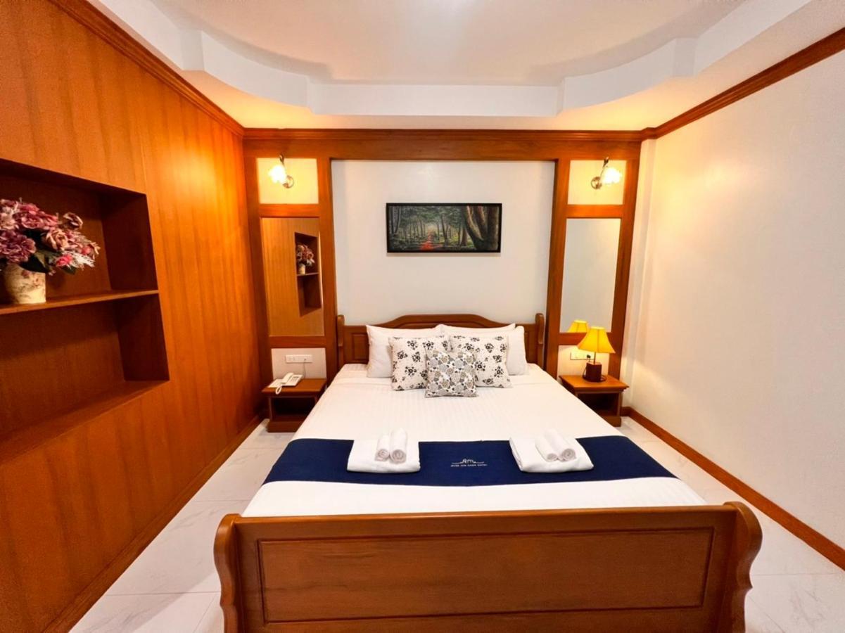 Huen Him Kong Hotel Phrae Exterior foto